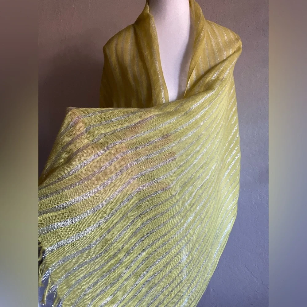 Banana Republic linen wrap - Picture 6 of 8